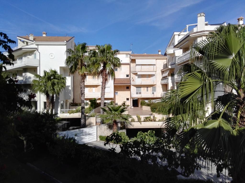 Park Hotel Resort Vasto Luaran gambar