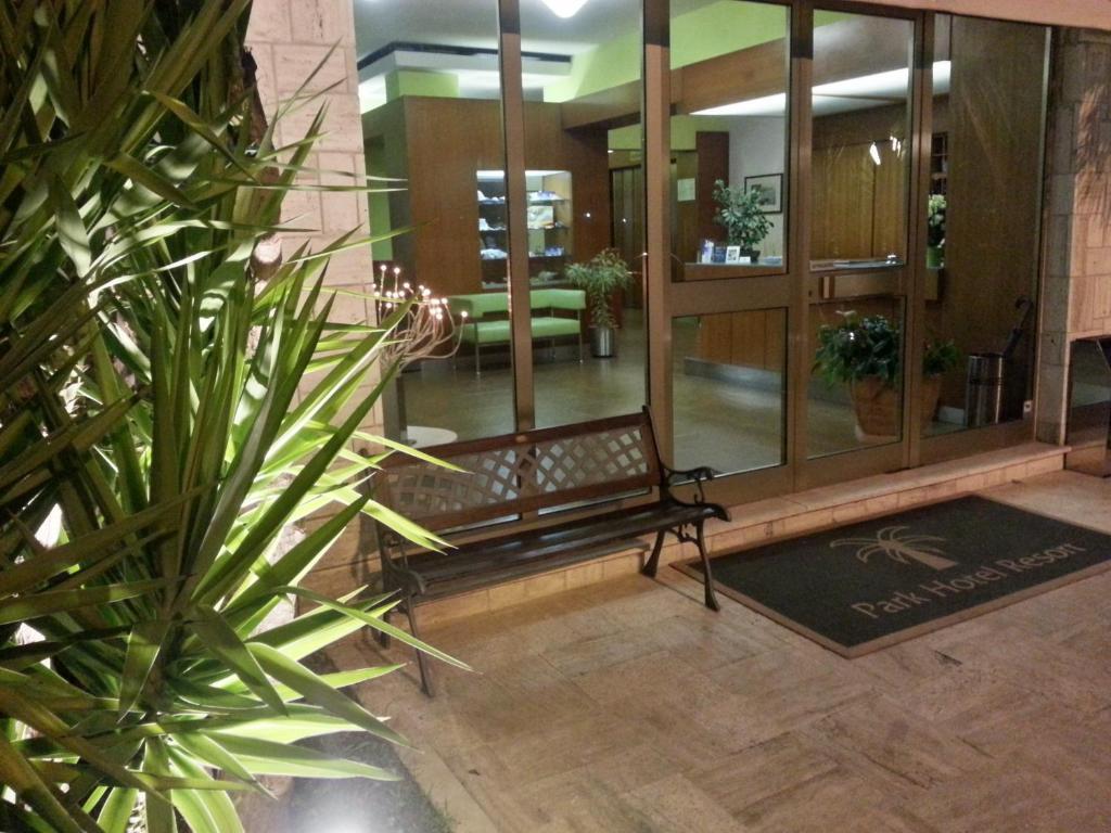 Park Hotel Resort Vasto Luaran gambar